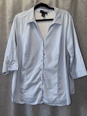 Lane Bryant Light Blue Pinstripe Button-Down Shirt size 26